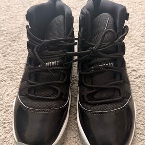 2016 Space Jam Retro 11 Jordan Black and White Athletic Shoes